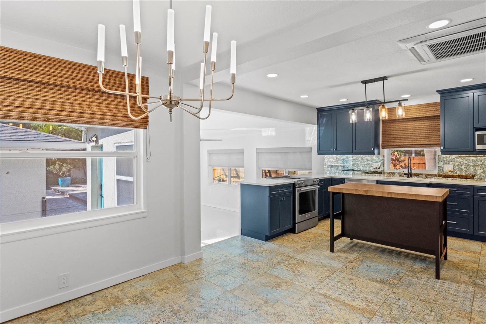 PASADENA ESTATES SEC F - Residential