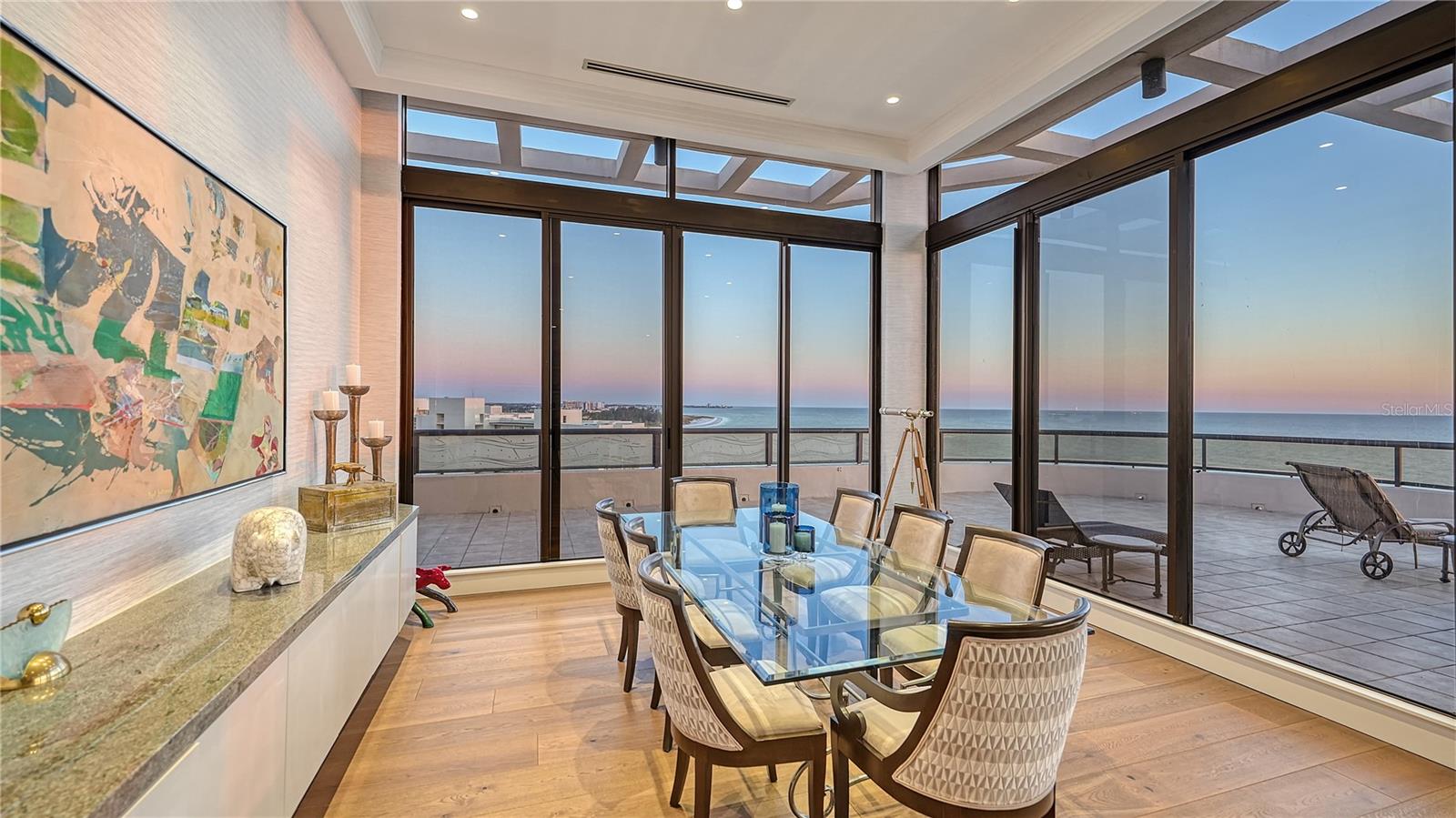 L AMBIANCE 1 - Residential