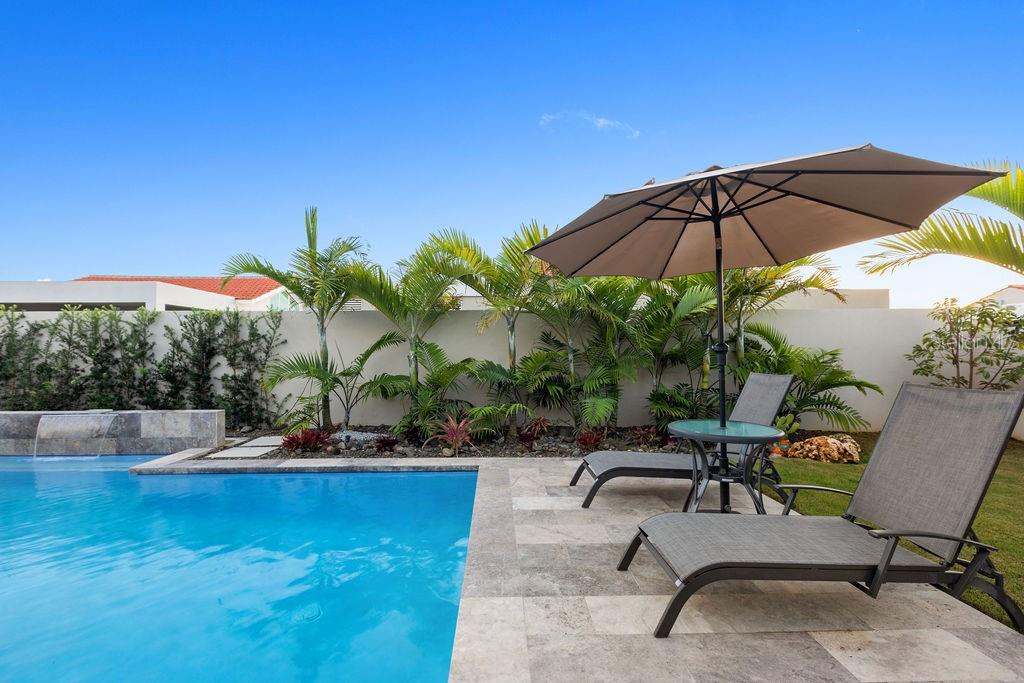 SABANERA DE DORADO - Residential