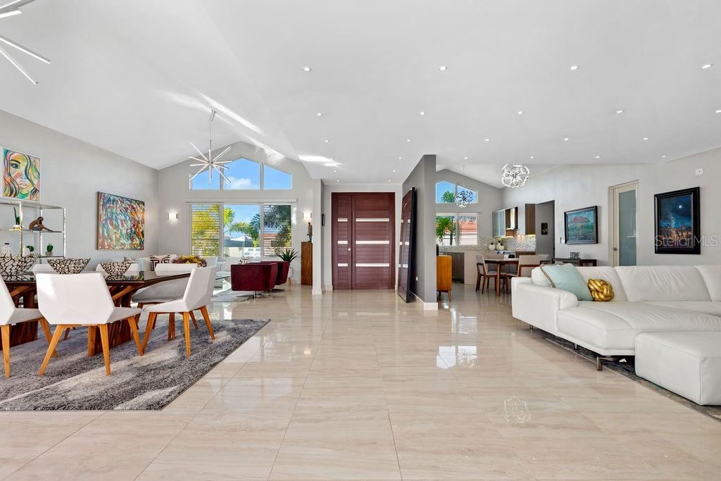 SABANERA DE DORADO - Residential