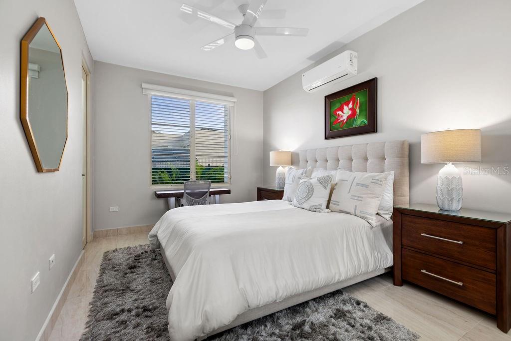 SABANERA DE DORADO - Residential