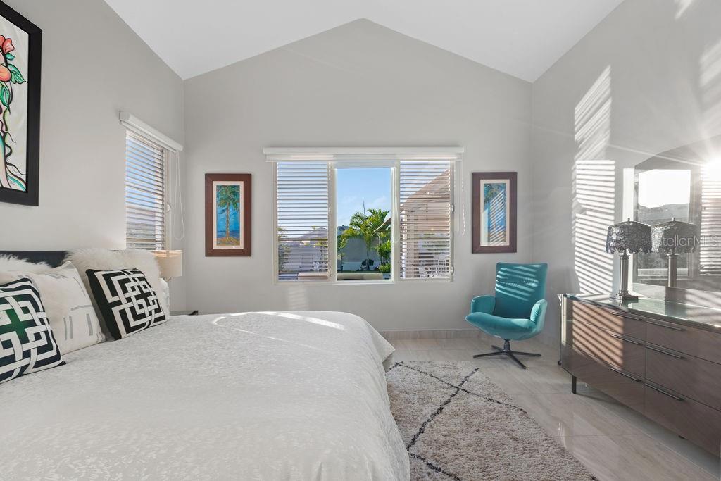 SABANERA DE DORADO - Residential