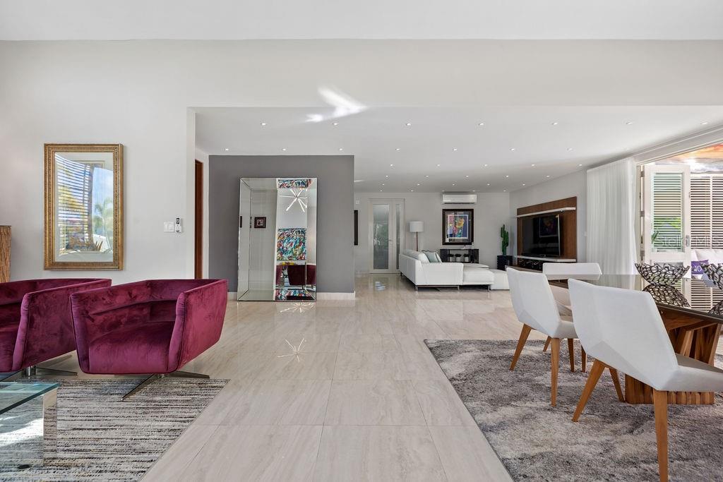 SABANERA DE DORADO - Residential