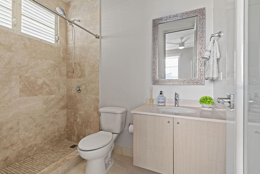 SABANERA DE DORADO - Residential