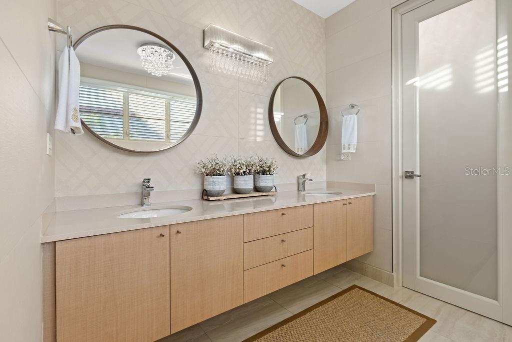 SABANERA DE DORADO - Residential