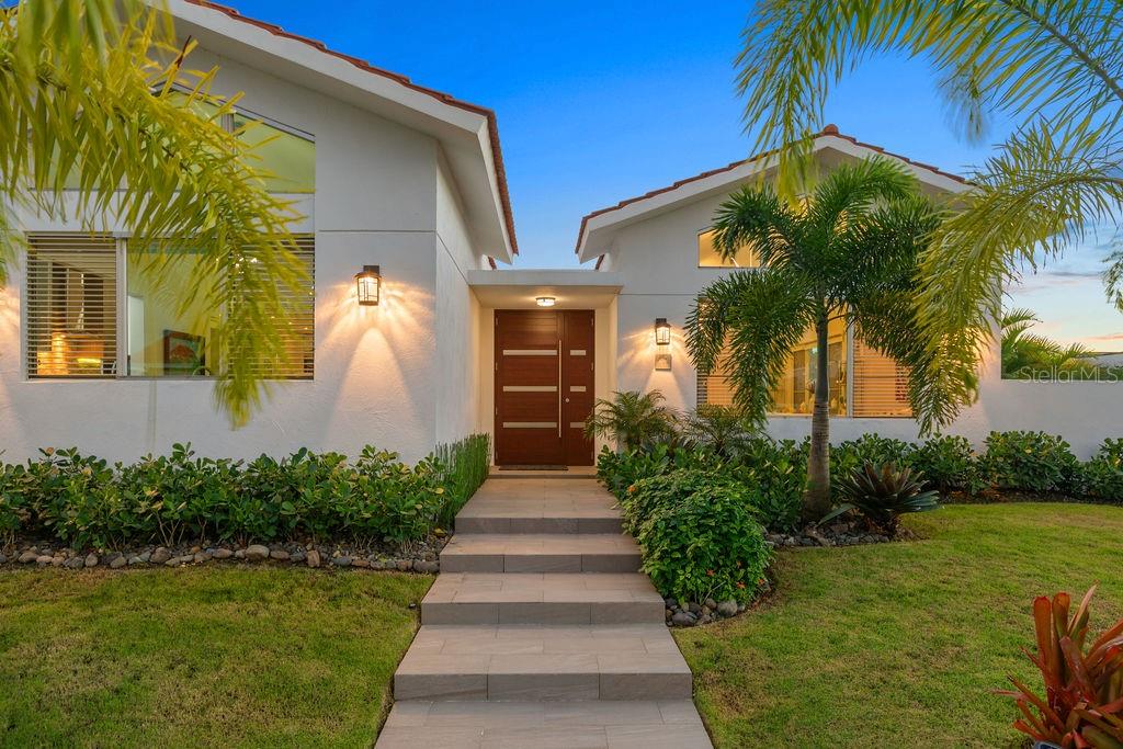 SABANERA DE DORADO - Residential