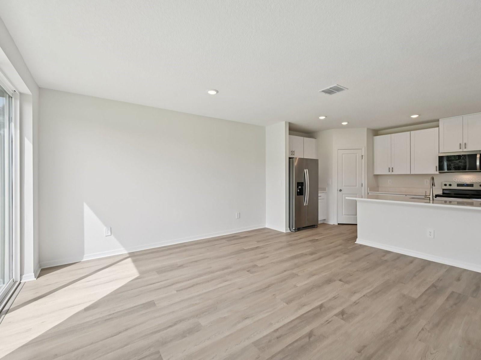 2210 SAGELAND WAY