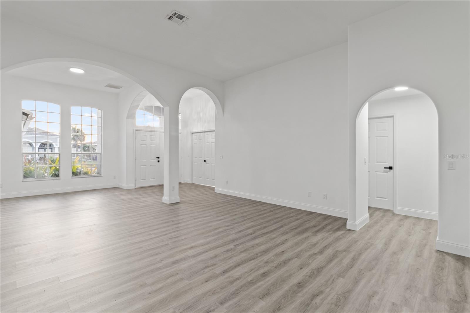 742 CHAMBERLIN TRAIL