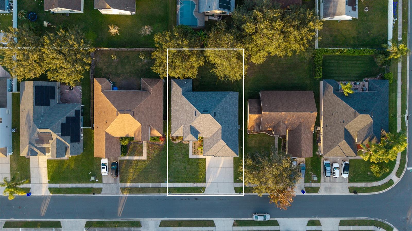 INDIAN LAKES - Residential