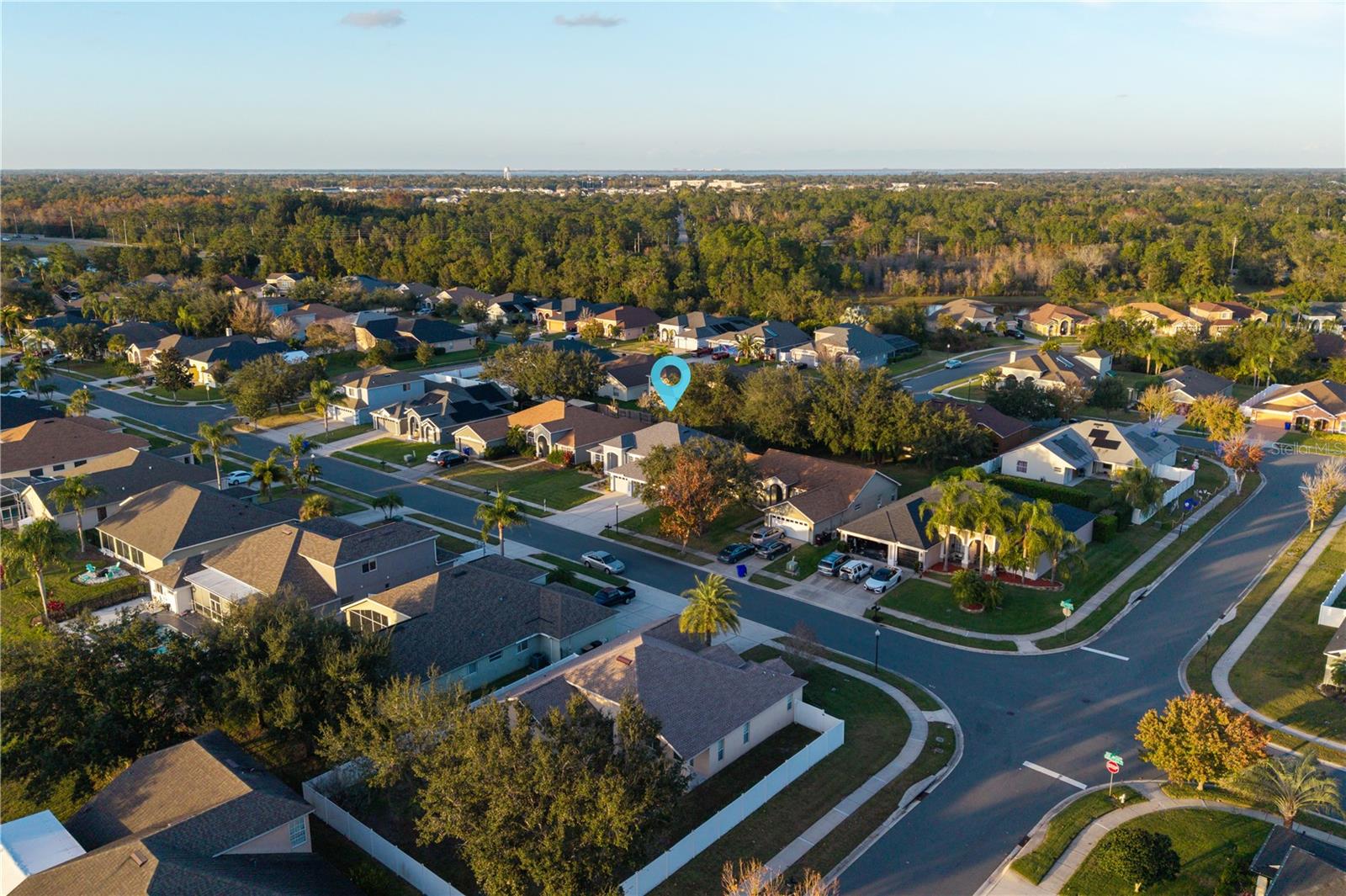 INDIAN LAKES - Residential