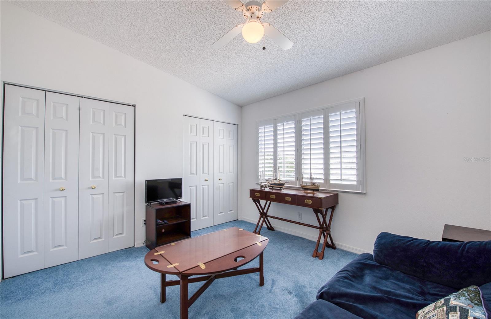 PALMS OF TIERRA - Residential