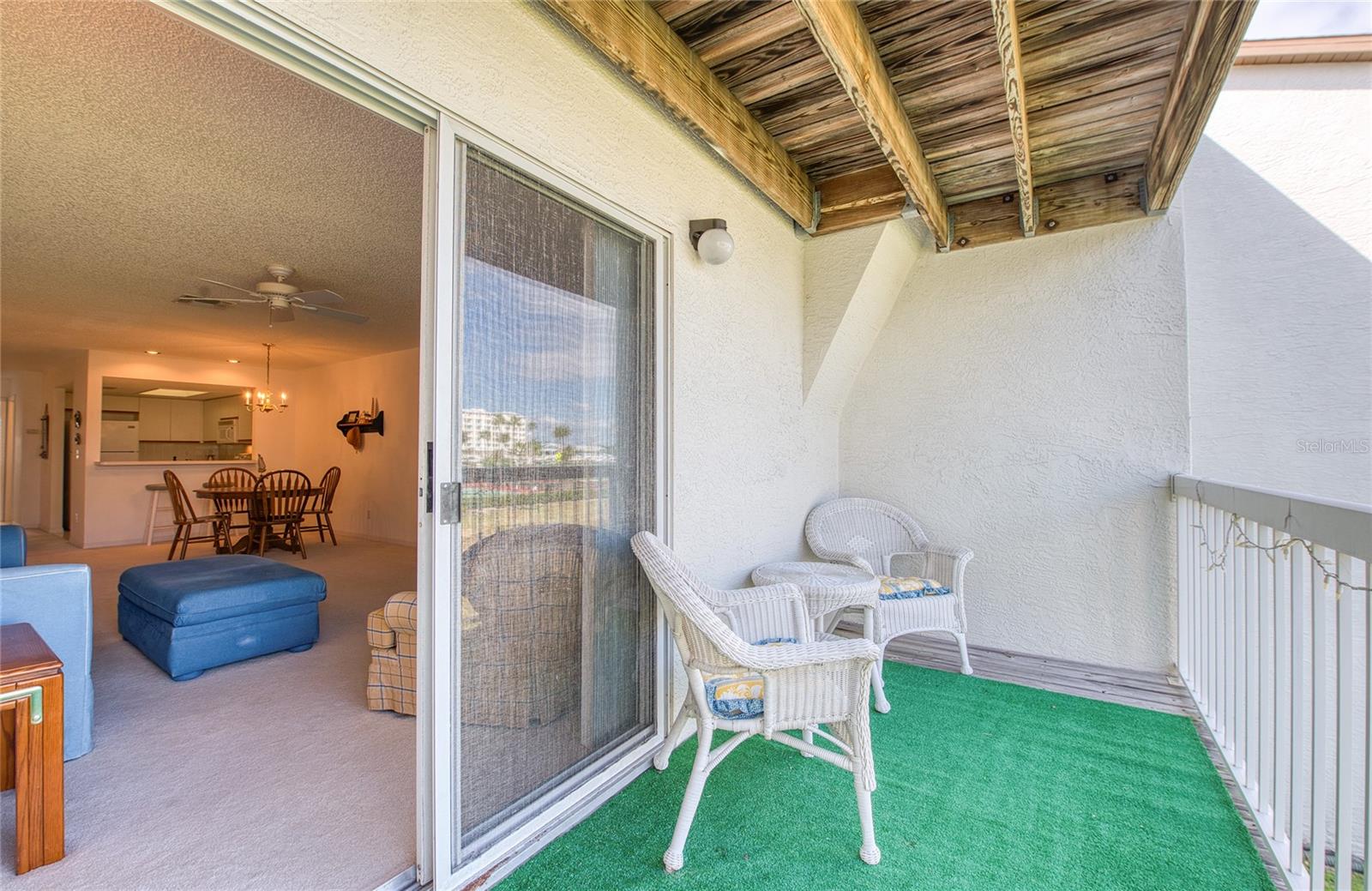 PALMS OF TIERRA - Residential