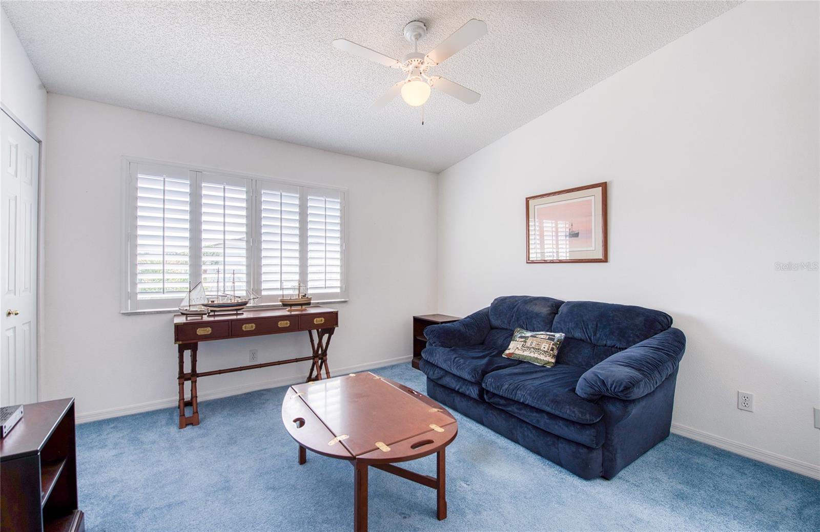 PALMS OF TIERRA - Residential