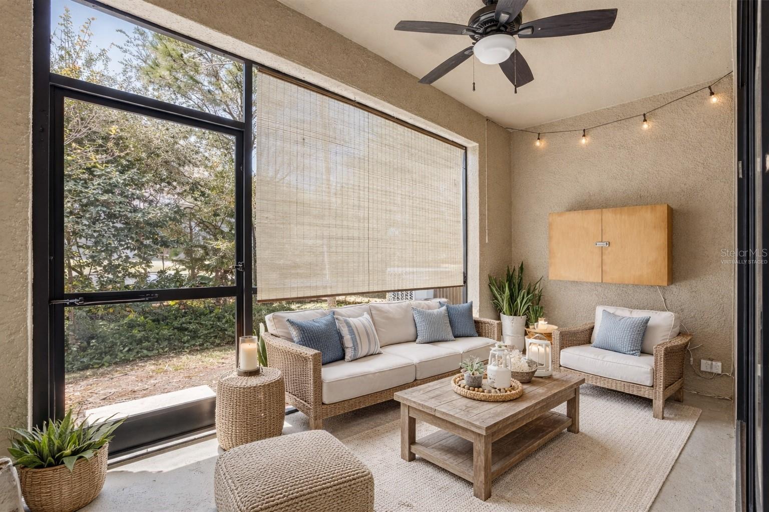 BAY ISLES TWNHMS - Residential