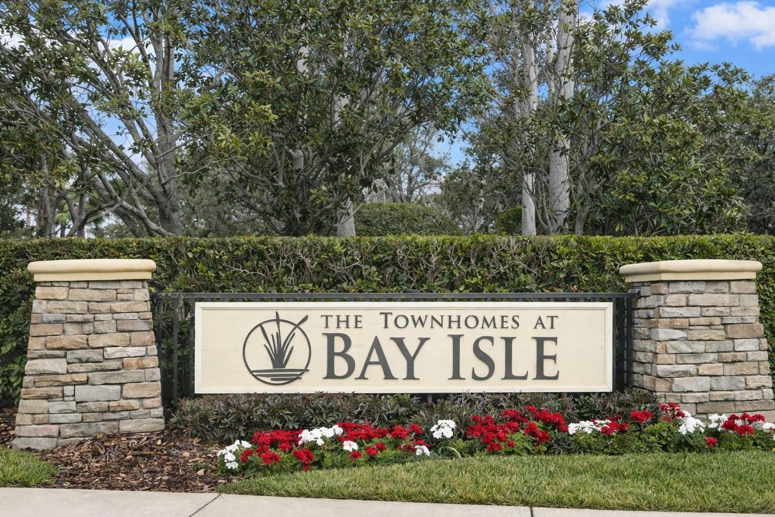 BAY ISLES TWNHMS - Residential