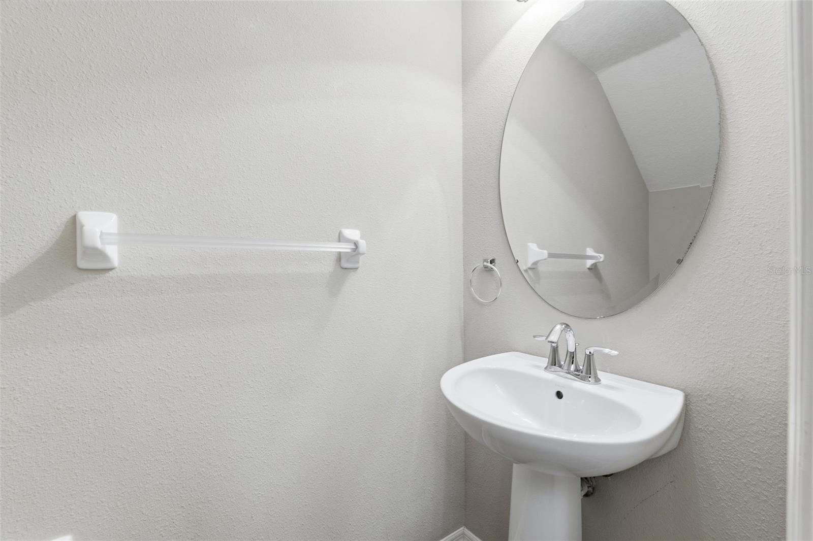 BAY ISLES TWNHMS - Residential