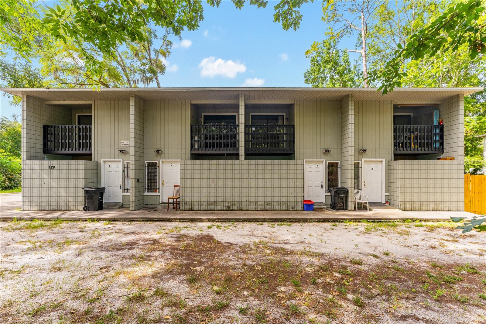 724 SW 68TH TERRACE