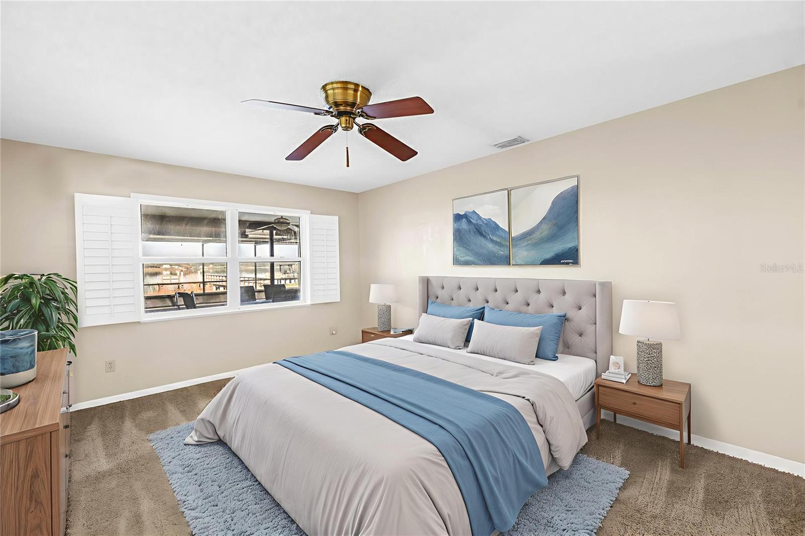 LAKESIDE ESTATES UNIT THREE - Residential