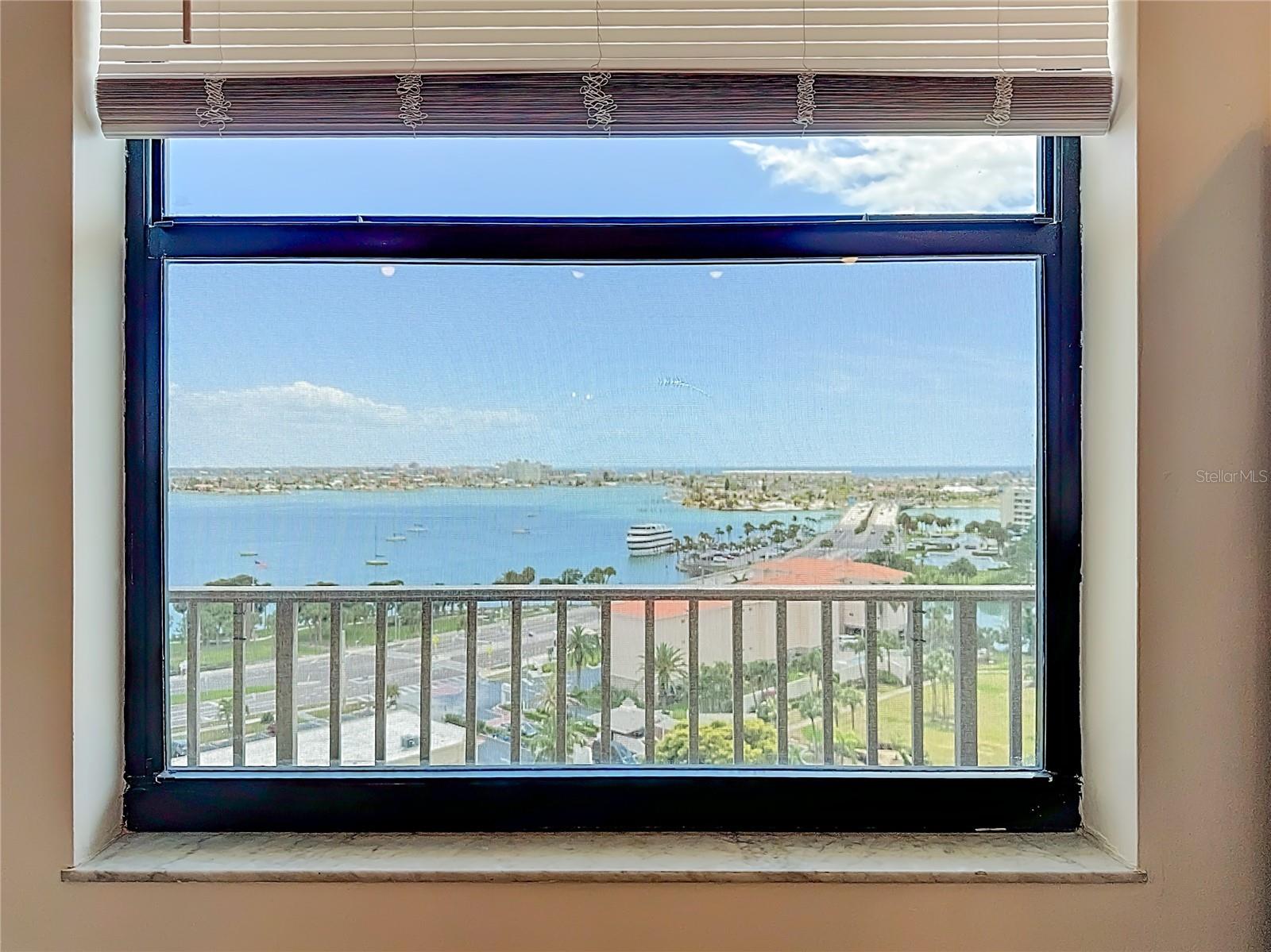 BAY ISLAND GROUP - Residential