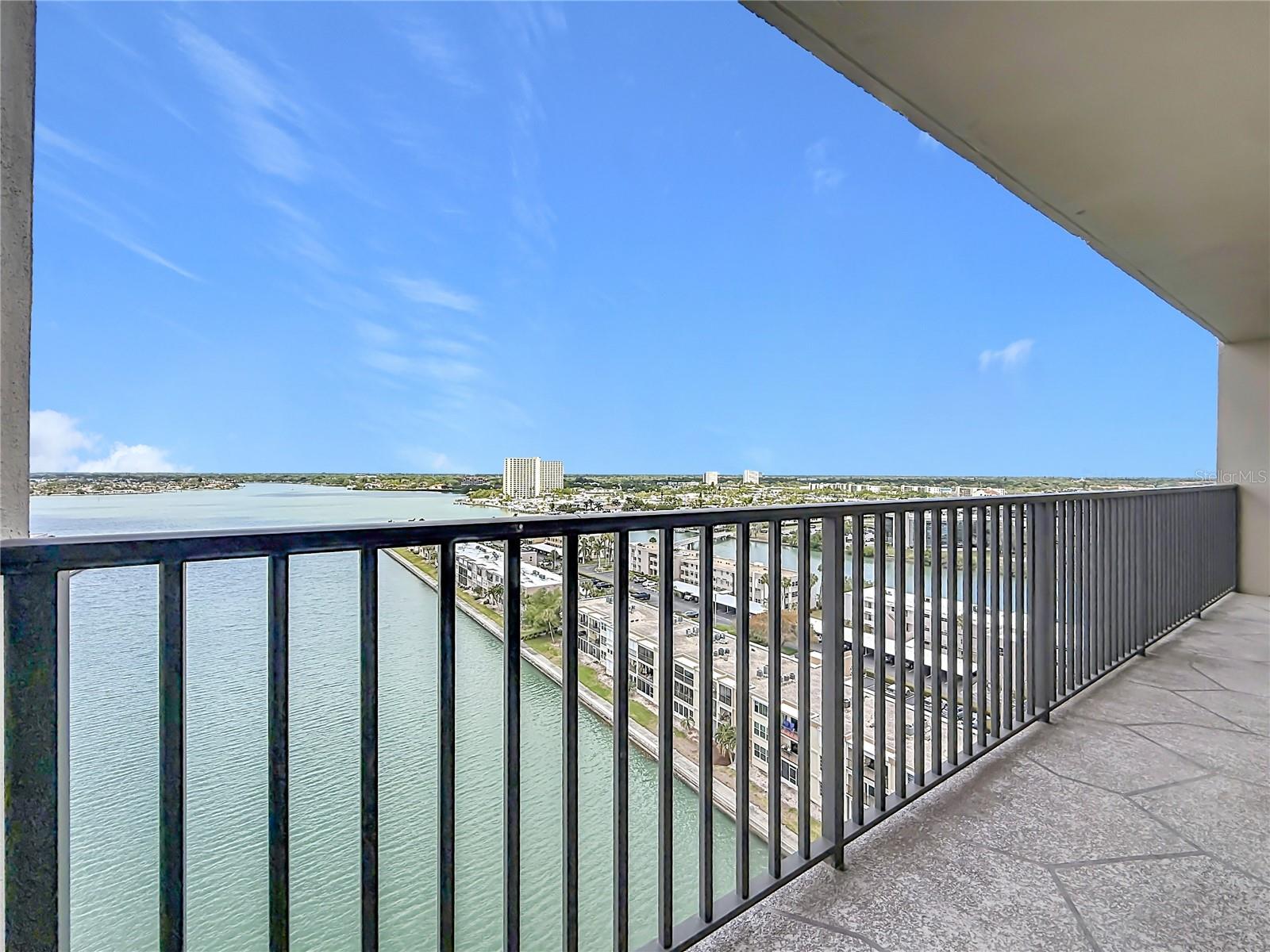 BAY ISLAND GROUP - Residential