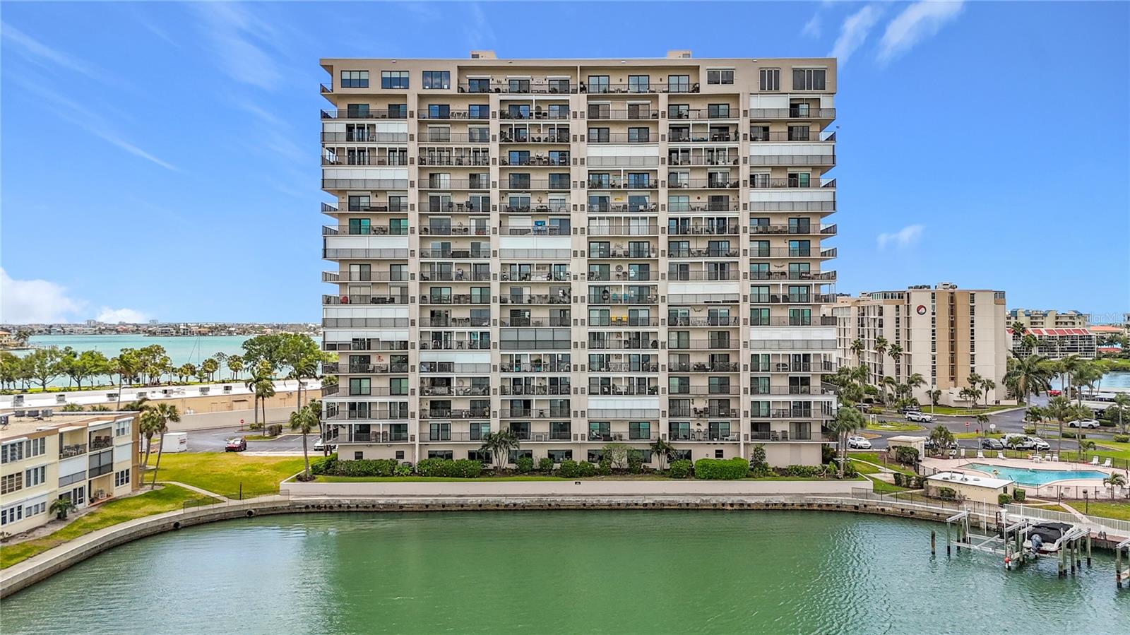 BAY ISLAND GROUP - Residential