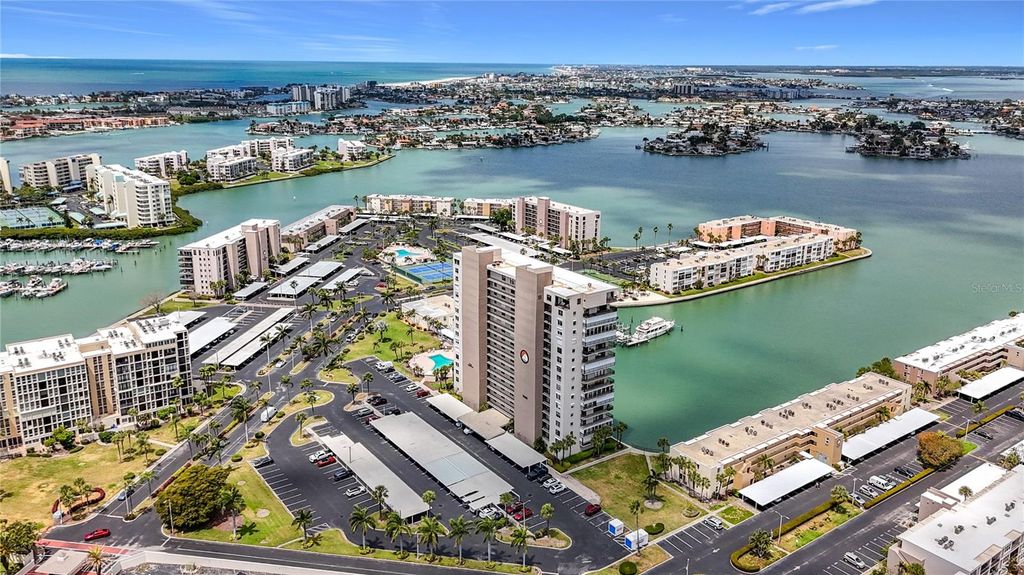 Photo of 7300 Sun Island Dr S, #1403, South Pasadena, FL 33707 (MLS # TB8499081)