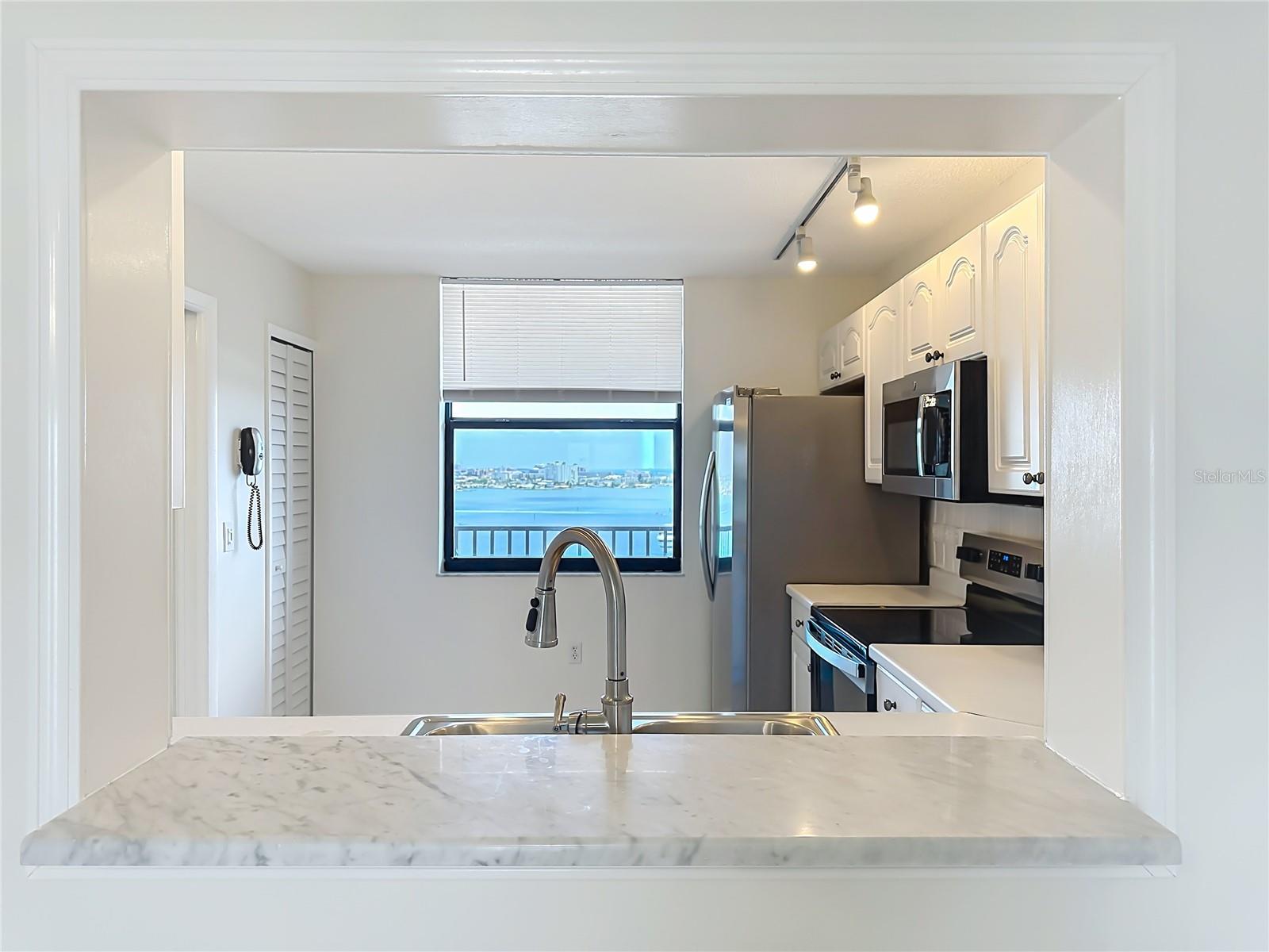 BAY ISLAND GROUP - Residential
