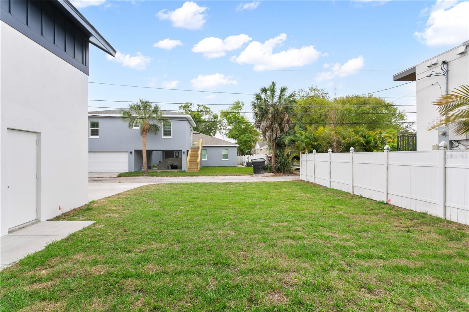 COFFEE POT BAYOU ADD SNELL & HAMLETTS - Residential