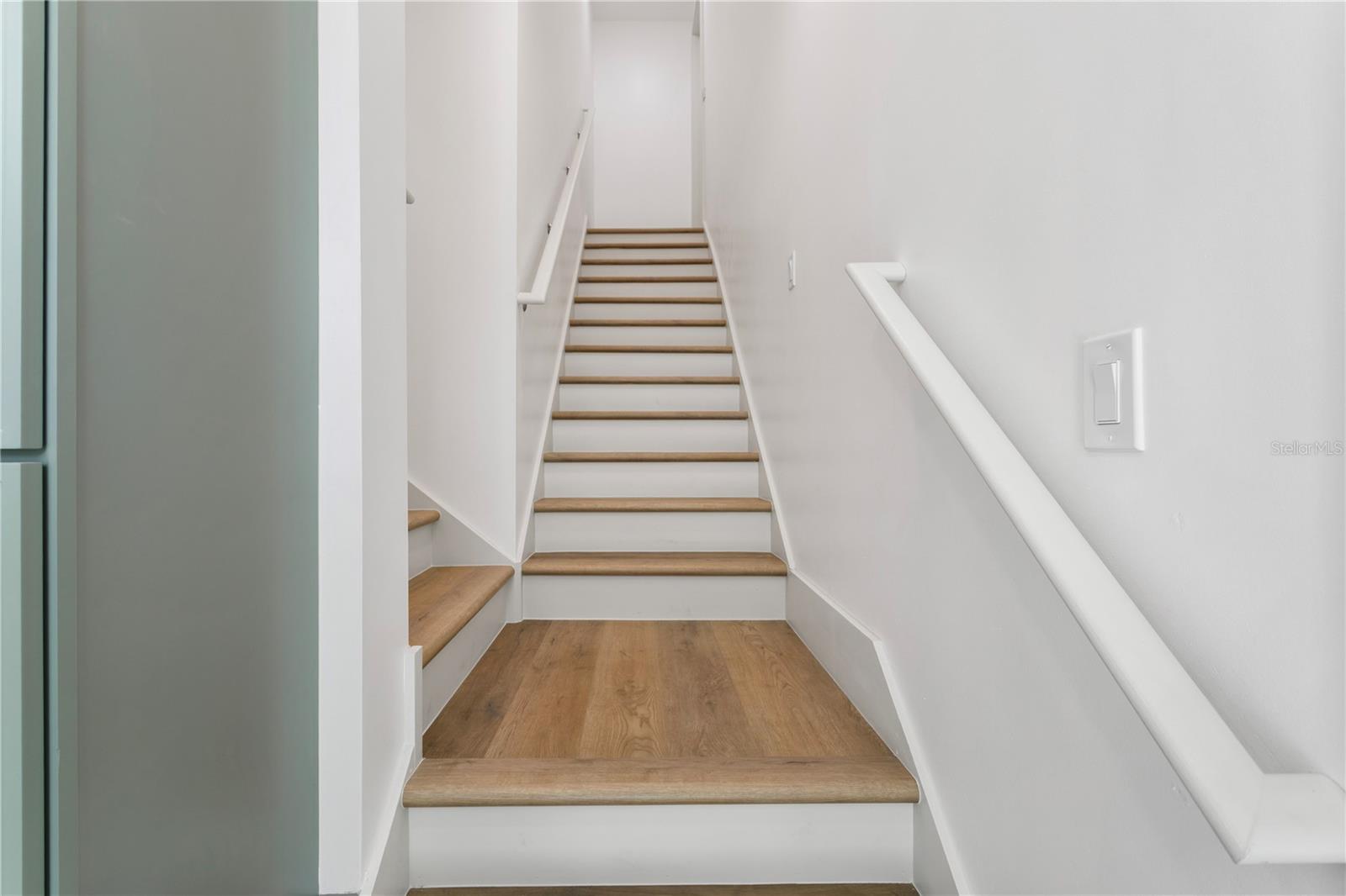 COFFEE POT BAYOU ADD SNELL & HAMLETTS - Residential