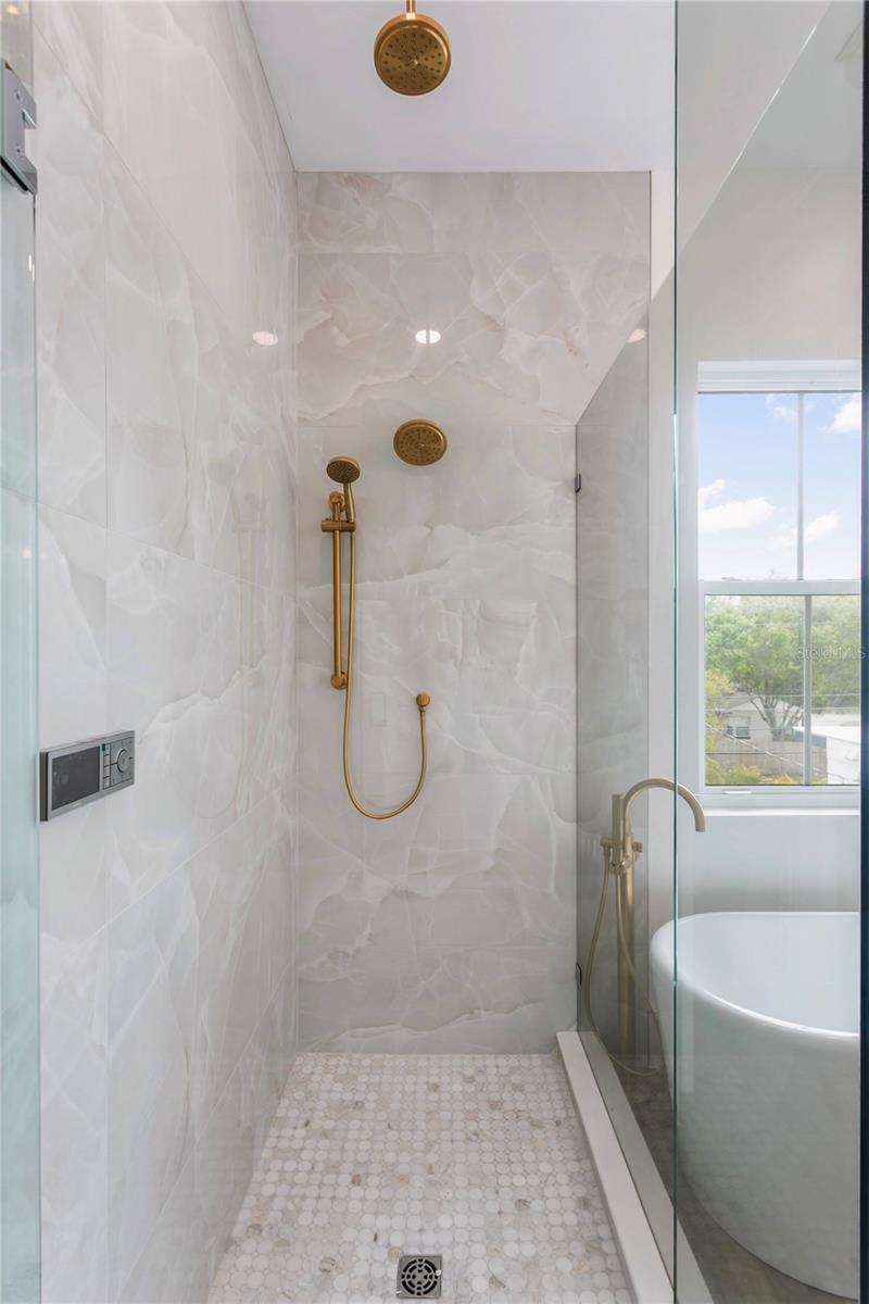 COFFEE POT BAYOU ADD SNELL & HAMLETTS - Residential