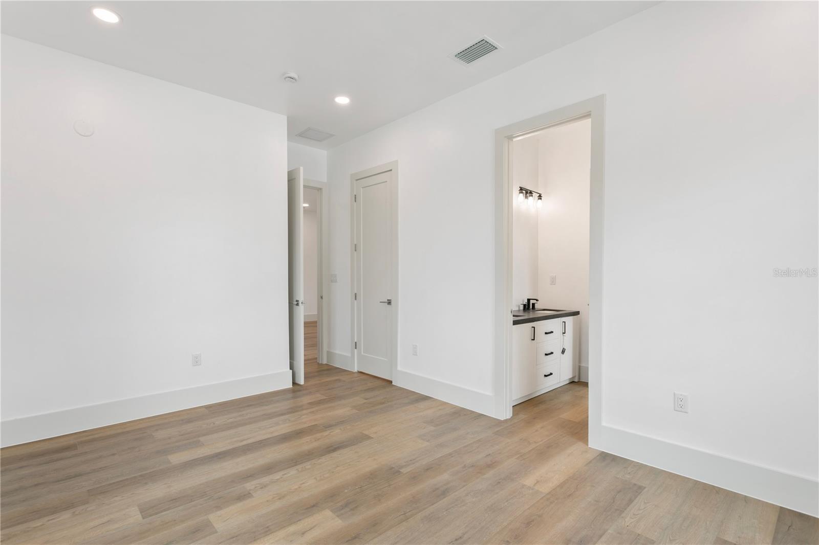 COFFEE POT BAYOU ADD SNELL & HAMLETTS - Residential