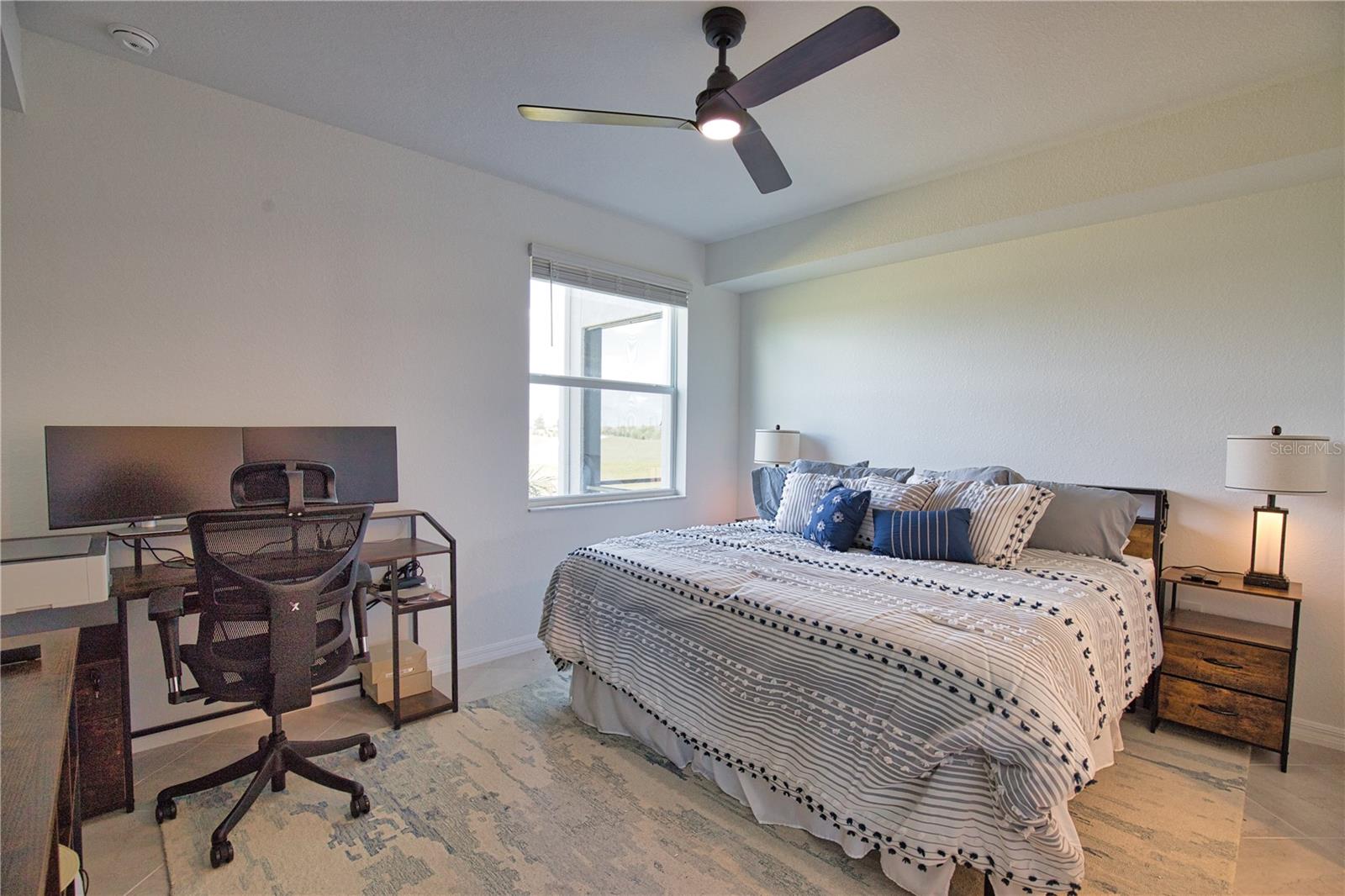 WELLEN PARK BLDG 100 - Residential Lease