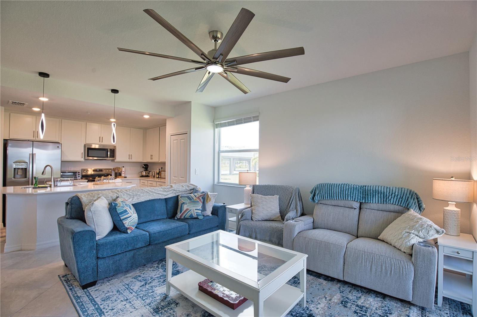 WELLEN PARK BLDG 100 - Residential Lease