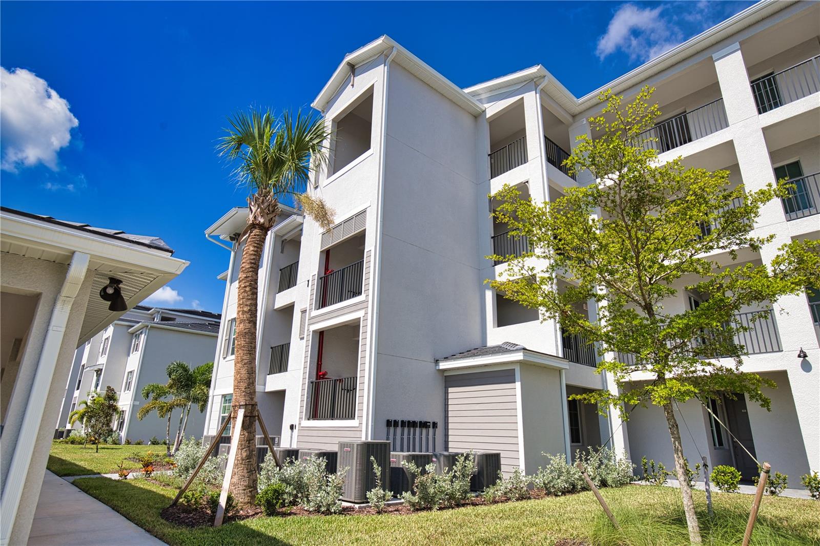2025 AVAILABLE: NOV, DEC.
2026 AVAILABLE: JAN, FEB, APR, MAY.
BOOK AT: $5500/PER MONTH (SEASON IS DEC-APRIL, 1 MONTH MINIMUM)
BOOK AT: $2500/PER MONTH (OFF SEASON IS MAY-NOV, 1 MONTH MINIMUM)
*PRICES MAY VARY DEPENDING ON NUMBER OF NIGHTS BOOKED*
Discover the opportunity of new construction living in the heart of Venice at Wellen Golf & Country Club in Wellen Park. Blending modern, versatile design with a vibrant community lifestyle, this sought-after neighborhood offers endless amenities including golf, sports, entertainment, dining, and more! Making it the perfect place to call home for the season.
This 3 Bedroom, 2 Bath First Floor Condo offers 1,301 square feet of thoughtfully designed living space. The kitchen features a bright, open layout with white cabinetry, quartz countertops, stainless steel appliances, and a kitchen island. A neutral color palette and modern finishes create a fresh, welcoming atmosphere throughout. The Master Bedroom includes 2 walk-in closets and an ensuite Private Bath that features a walk-in shower. The Guest Bedrooms are positioned on the opposite side of the home for privacy, sharing the guest bathroom with a tub and shower combination and dual vanity sinks. Highlights include a screened patio with stunning golf course views, and a carport parking space.
This property offers a Golf Membership with a championship course and access to Resort-Like Amenities including: Resort-like Pool, Tiki Bar, Three Pools, Fitness Center and Spa, Pickleball, Tennis Courts, Bocce Ball, and a Dog Park. Downtown Wellen is a short drive or bike ride away to access restaurants, bars, shopping, farmers market, and Cool Today Park/Braves Stadium! Beaches are only a short 5 mile drive. This seasonal rental at Wellen Golf & Country Club offers the best of luxury living without the hefty price tag. Located on the beautiful Opal Sand Drive, it’s the perfect retreat for your time in Florida. Contact us today to secure your booking and guarantee your seasonal stay.
~Association Fee & Application is Required (Fee is Subject to Change).
~Golf Access Privileges Available.
~Included in rent: Landscaping, Basic Cable and Internet (hotwire), Water, Sewer, & Electric.