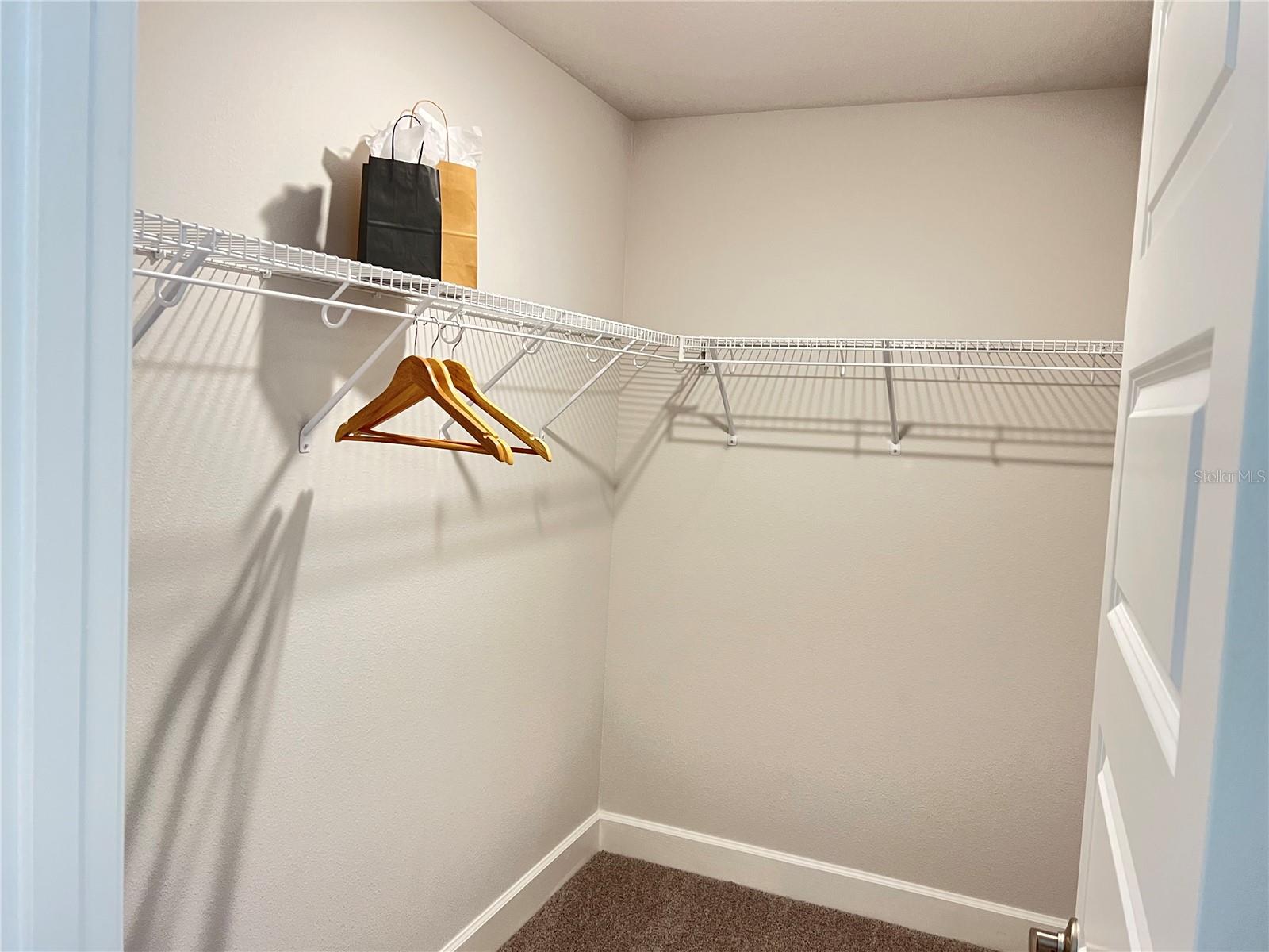 ABBEY GLEN - Residential