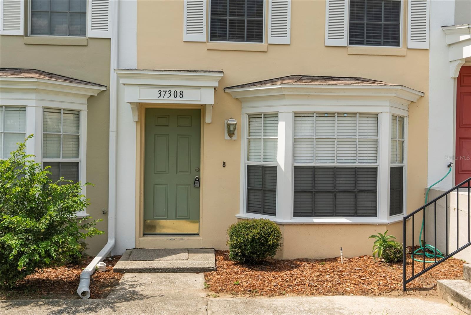 37308 EMBASSY PARK LANE 2