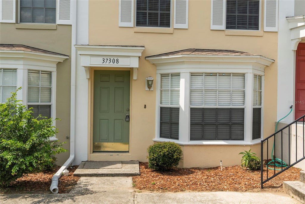 Photo of 37308 Embassy Park Lane #2, Dade City, FL 33525 (MLS # TB8554914)
