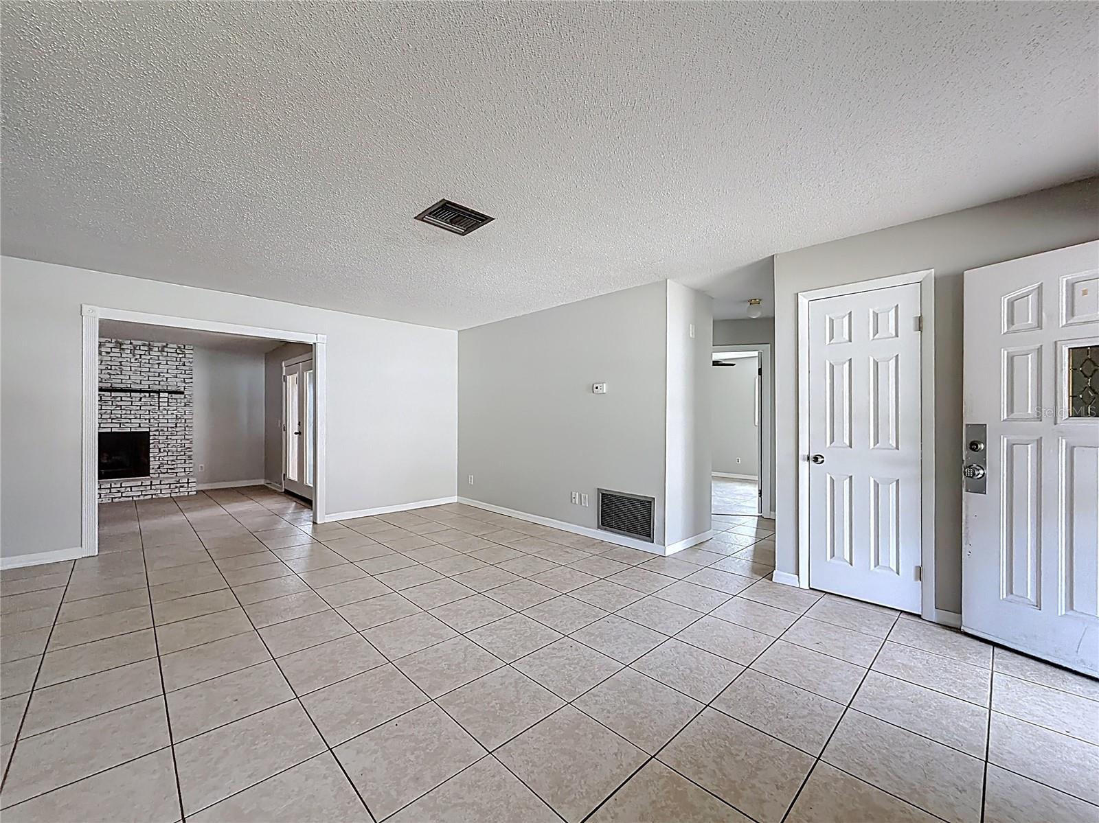 BELMONT PINES - Residential