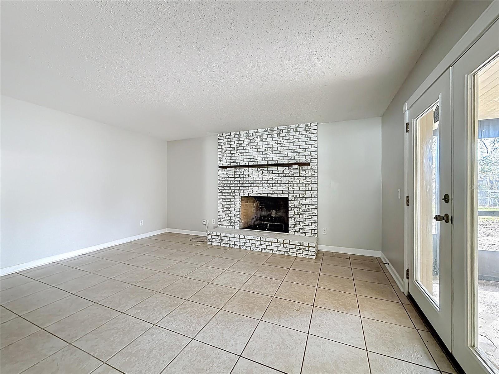 BELMONT PINES - Residential