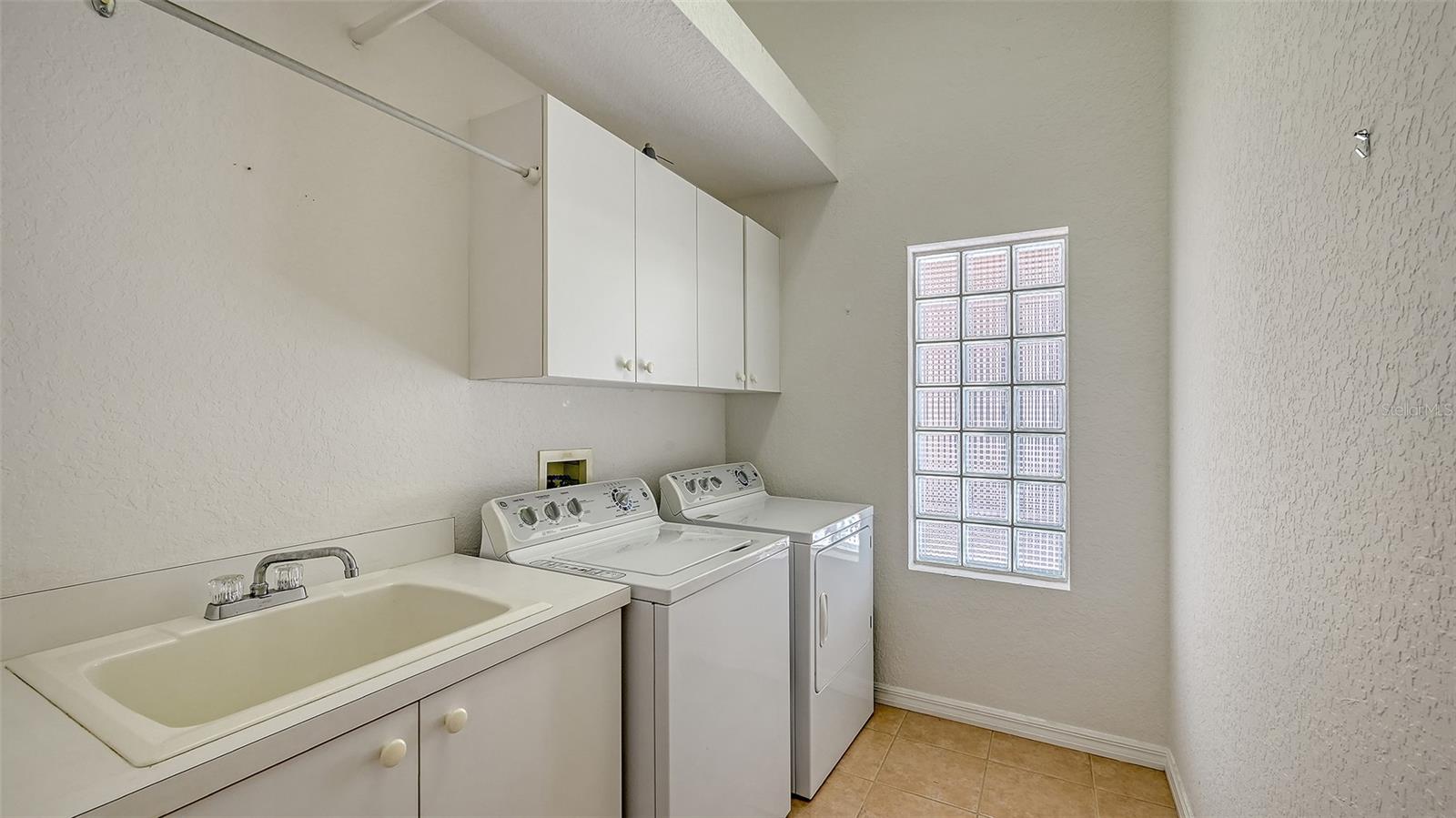 UNIVERSITY PARK - Residential