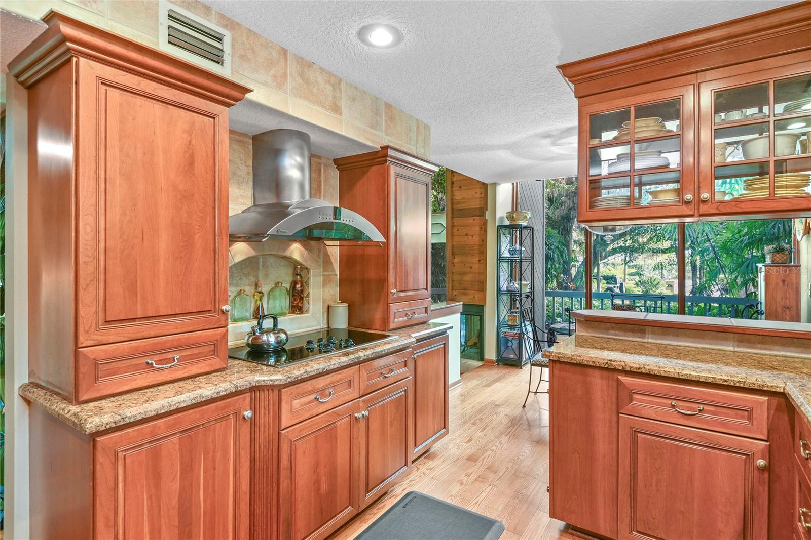 MAITLAND SHORES - Residential