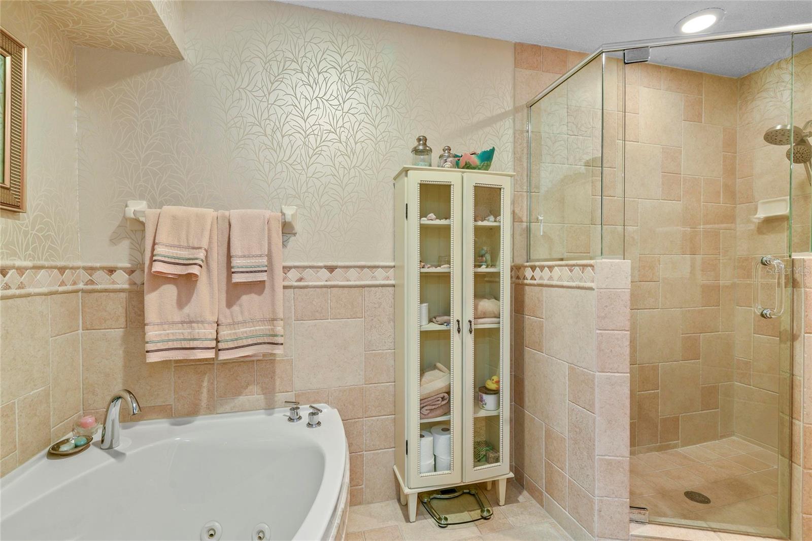 MAITLAND SHORES - Residential