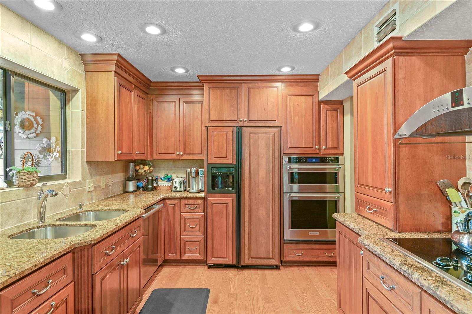 MAITLAND SHORES - Residential