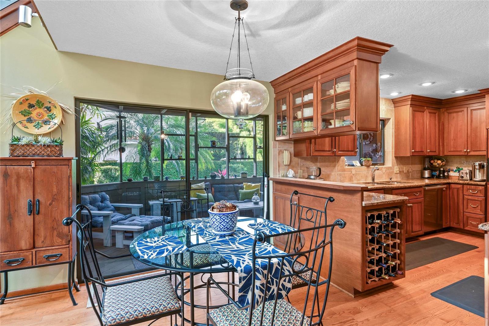 MAITLAND SHORES - Residential