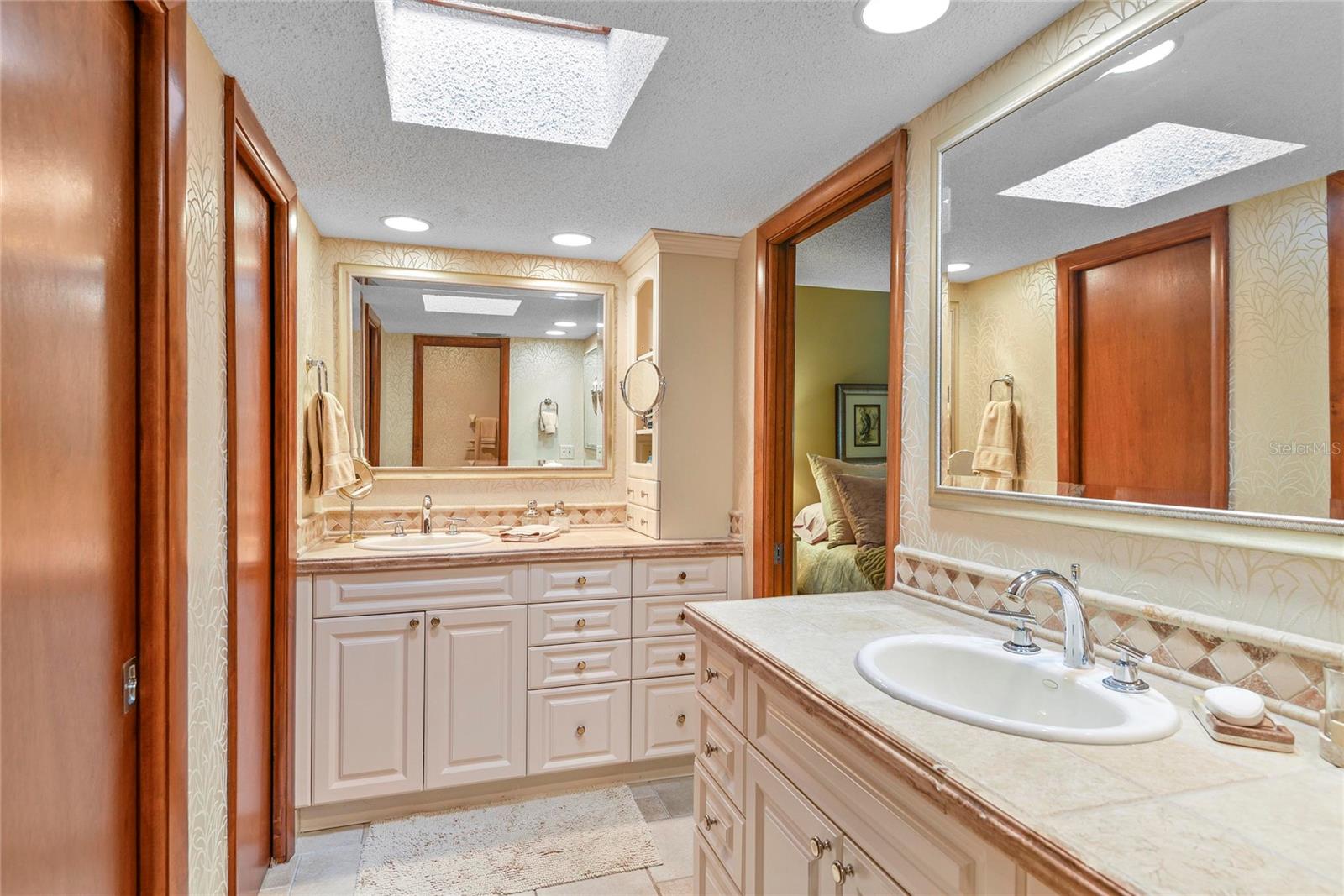 MAITLAND SHORES - Residential