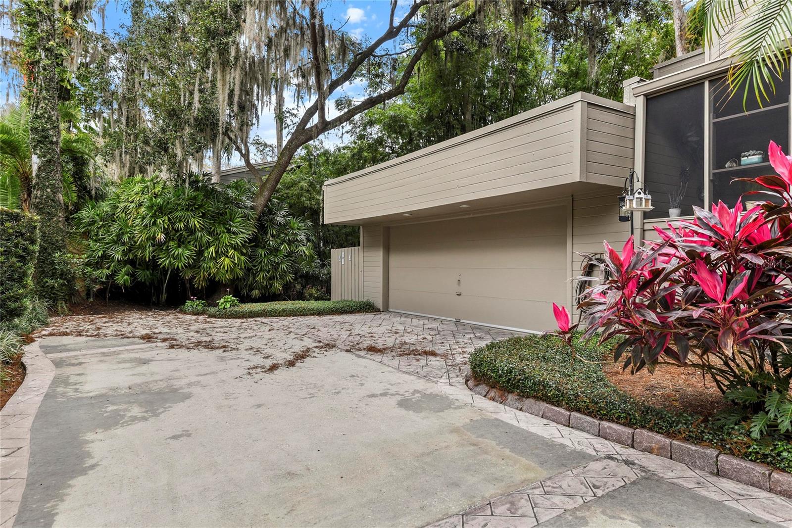 MAITLAND SHORES - Residential