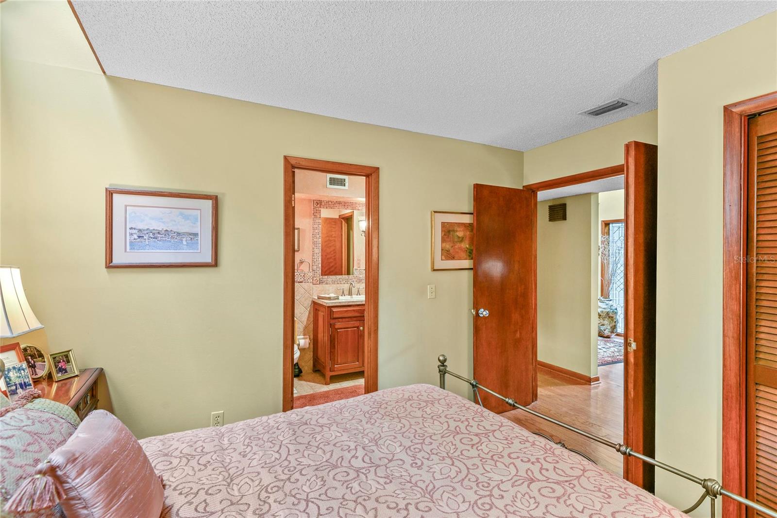 MAITLAND SHORES - Residential