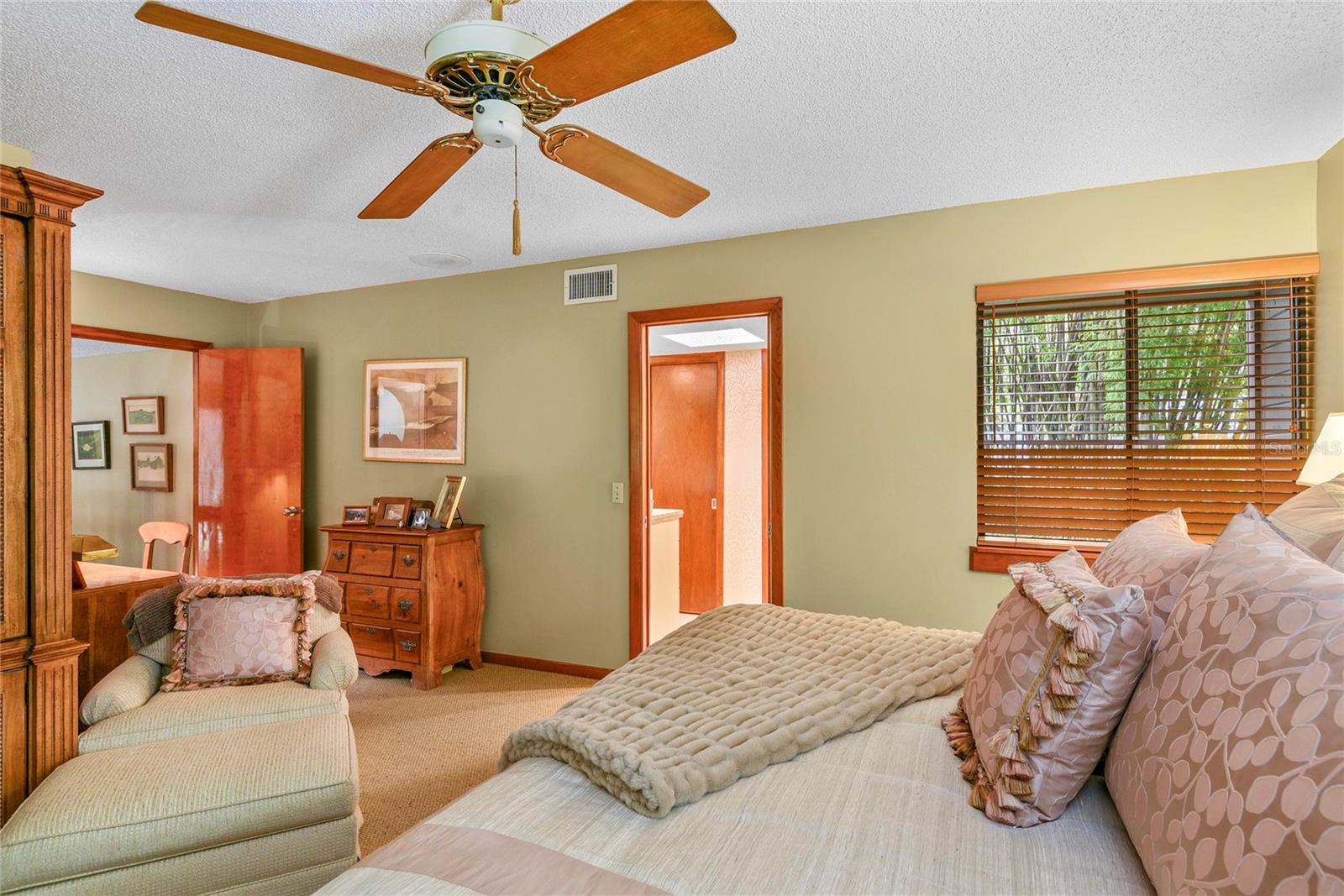 MAITLAND SHORES - Residential