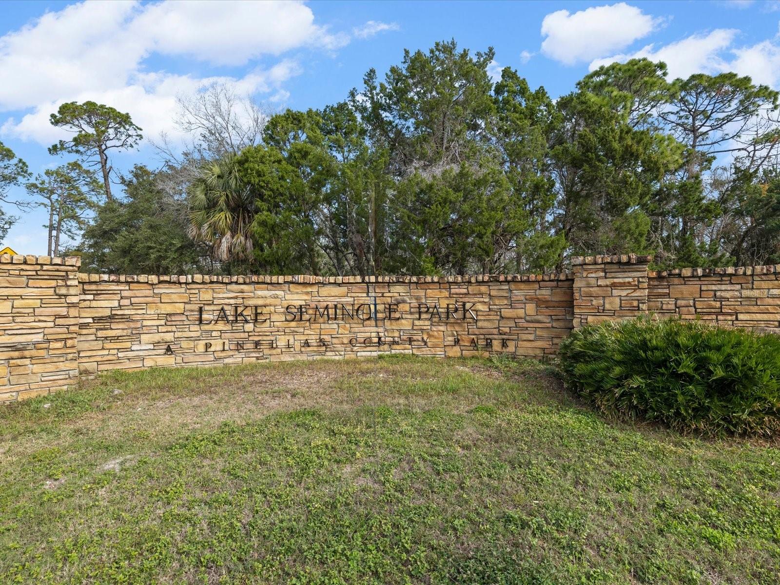 LAKE PARK UNIT IV - Residential