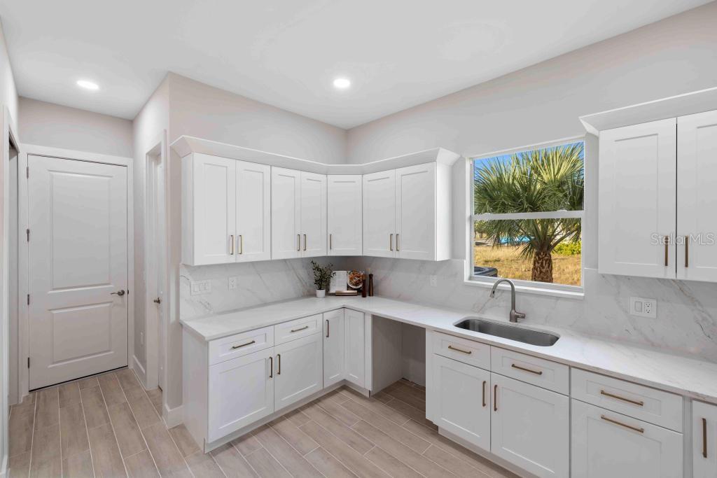 ROTONDA MEADOWS - Residential